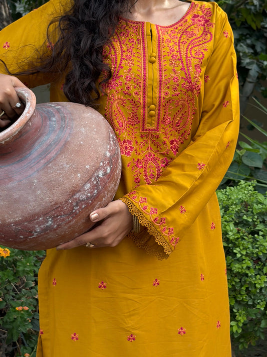 Zafira Embroidered 2-Piece Lawn