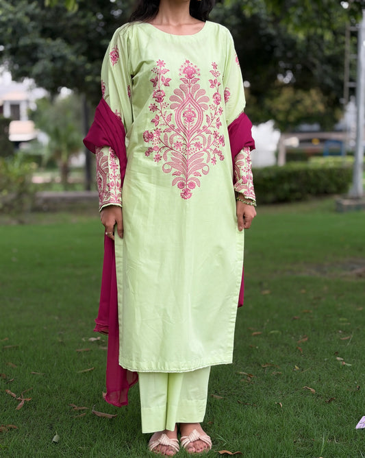 Burg Embroidered 3-Piece Lawn