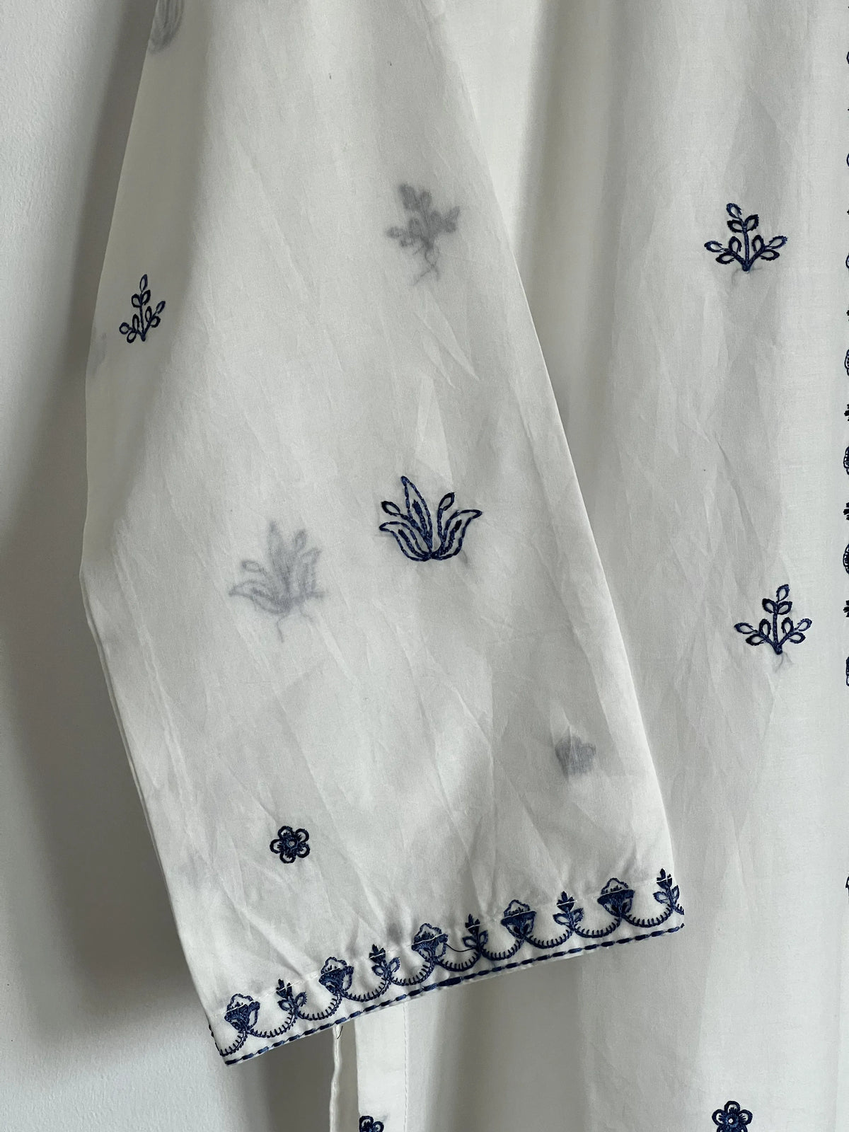 Celeste_Embroidered_3-Piece_Lawn