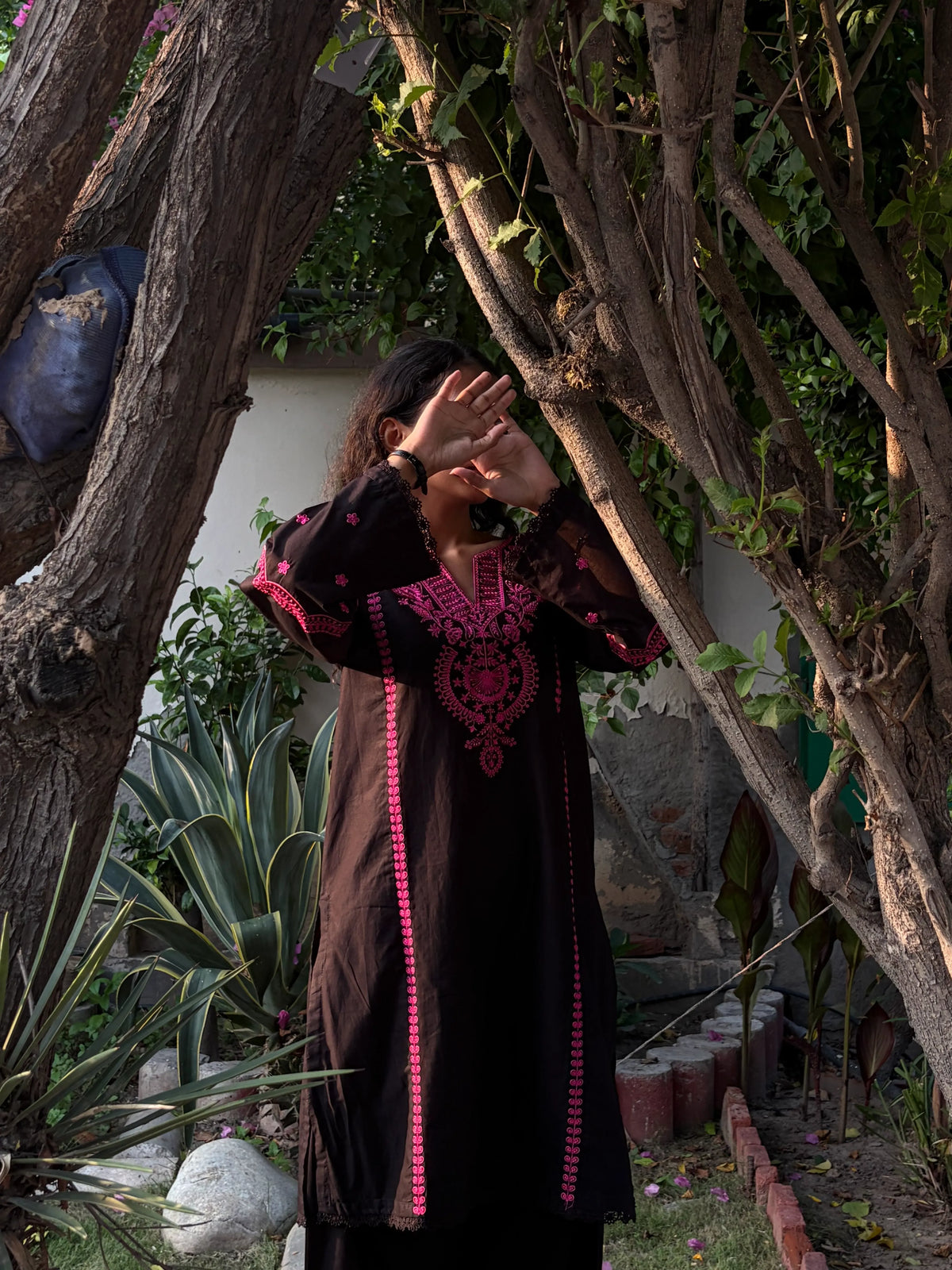 Noirelle Embroidered 3-Piece Lawn